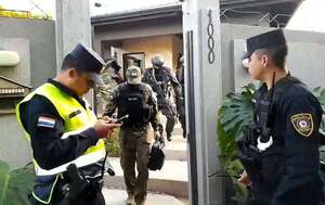 Preocupa a diputado abusos de poder tras allanamiento a casa de “Lalo” Gomes  - Nacionales - ABC Color