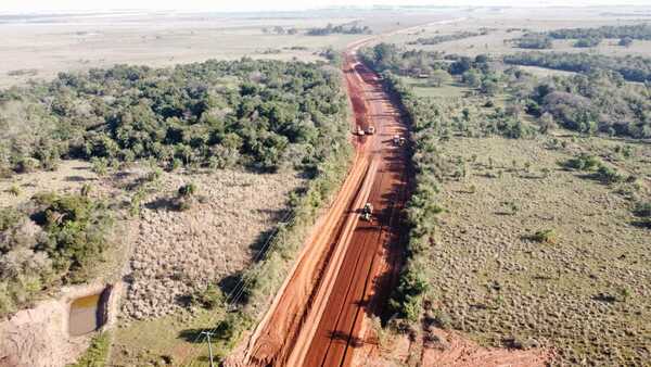 Maquinarias se desplazan en los tres lotes de la Ruta del Progreso - .::Agencia IP::.