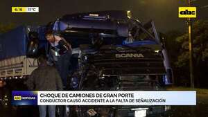 Video: Choque de camiones de gran porte por falta de señalización  - ABC Noticias - ABC Color