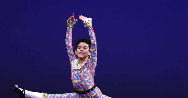 La Nación / Fausto, el niño bailarín que sueña con seguir conquistando escenarios