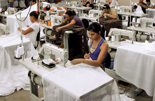 Industria maquiladora genera 26.909 empleos, el 50% en el sector de confecciones y autopartes - MarketData