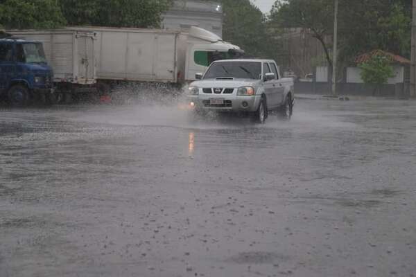 Meteorología renueva su aviso por tormentas: estos son los departamentos afectados - Clima - ABC Color
