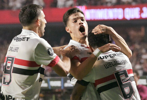 Versus / El gran momento de Bobadilla en Sao Paulo desde que regresó de la Copa América