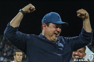 Versus / Contento porque “jugamos nueve partidos” y “eliminamos a Olimpia”