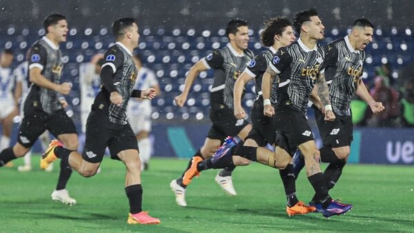Versus / Libertad se ilusiona con la Sudamericana: “¿Por qué no soñar?