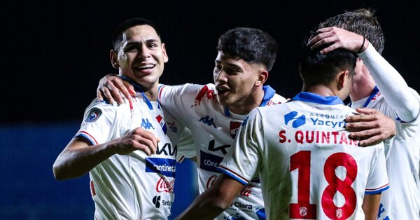 Versus / Nacional recobra confianza y destroza más a Sol de América