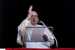Papa enfatiza que es “imperativo renunciar a la guerra como solución de conflictos” - Mundo - ABC Color