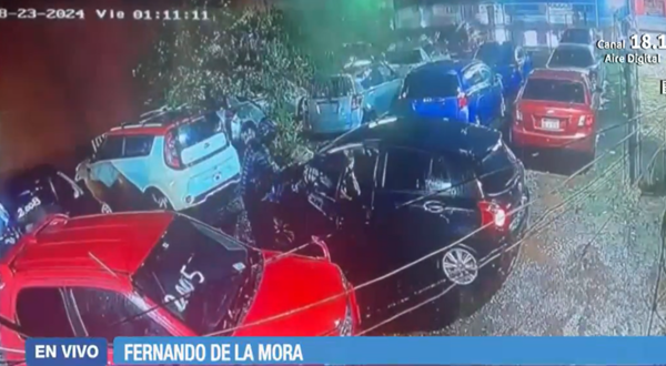 Banda delictiva roba vehículos en playa de Fernando de la Mora - Noticias Paraguay