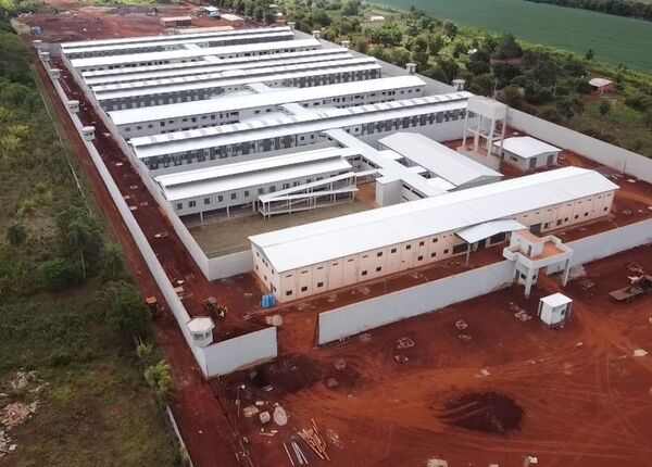 Garantizan buen funcionamiento del sistema de seguridad y sanitario en la cárcel de Minga Guazú - ADN Digital