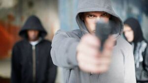 Disparos contra un automóvil de un agente de la Policía Nacional