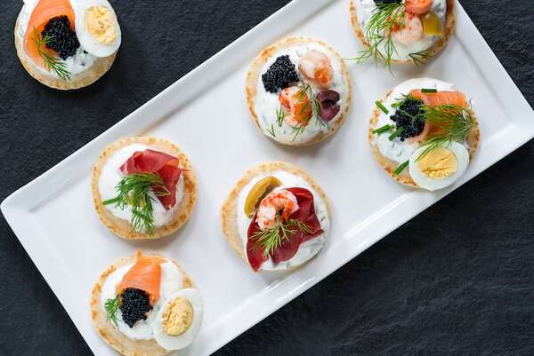 ¿Cena difrente? Hacé blinis de zanahoria con kanikama y palmitos - Gastronomía - ABC Color