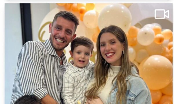 (VIDEO)Ale Silva y su doña revelaron el sexo de su bebé tras un juego