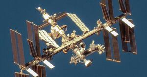 La Nación / Golpe a Boing: Nasa decidió hoy que astronautas varados en el espacio regresarán con SpaceX