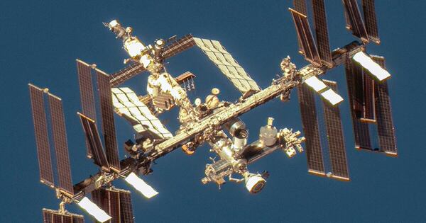 La Nación / Golpe a Boing: Nasa decidió hoy que astronautas varados en el espacio regresarán con SpaceX
