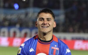 Versus / ¡Blas Armoa reaparece con gol en el fútbol argentino!