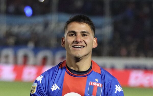 Versus / ¡Blas Armoa reaparece con gol en el fútbol argentino!