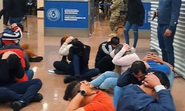 Realizan simulacro para rescate de rehenes en aeropuerto