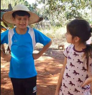 Niños paraguayos causan furor en las redes con parodias de la vida cotidiana en guaraní - Nacionales - ABC Color