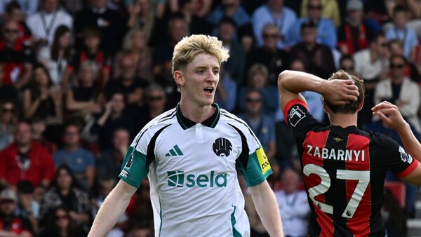 El VAR frustra a Bournemouth y salva al Newcastle