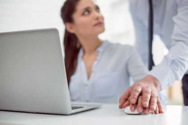 Acoso sexual laboral: abogada recibió 75 denuncias en solo una semana - Unicanal