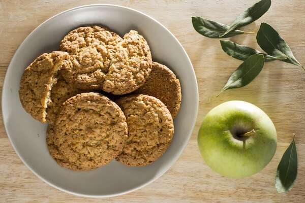 Galletitas de anís, manzana y jengibre sin TACC - Gastronomía - ABC Color