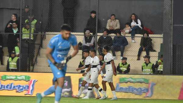 Fuerte malestar de Nicolás Rossi contra los "guachos de Olimpia"