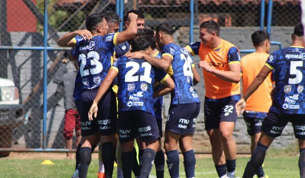 Versus / Santaní y 12 de Junio se escapan por ahora del descenso en la Intermedia