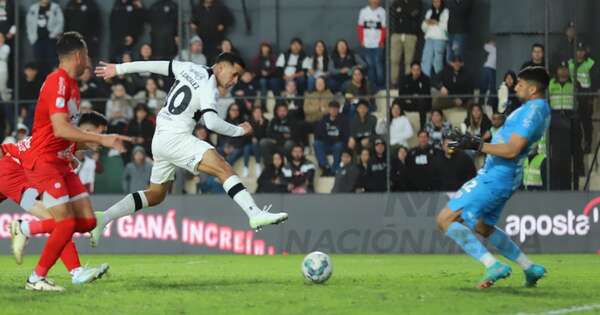 La Nación / Olimpia gana y mira desde arriba en el campeonato