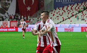 Versus / ¡Tercer gol para Samudio en Turquía!