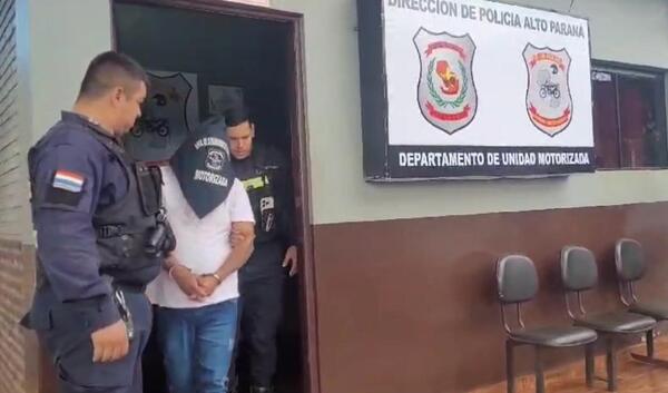Motochorros roban G. 20 millones y tres celulares en asalto a casa comercial - La Clave