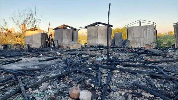 AUDIO: Quema de cables para obtención de cobre habría sido causa de incendio en Costanera - La Primera Mañana - ABC Color