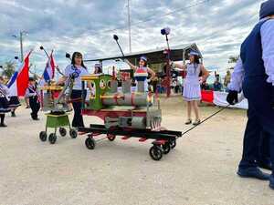 Puerto Casado, Alto Paraguay, celebró su 135° aniversario con desfile estudiantil - .::Agencia IP::.