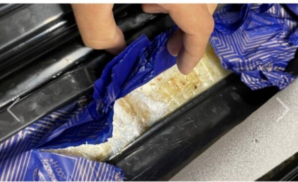 Otro compatriota detenido con droga en aeropuerto de Foz