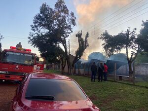 Incendio consume vivienda en el Barrio Republicano de Mayor Otaño
