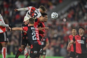 Versus / Gustavo Velázquez, la figura de Newell's ante River Plate en el Monumental