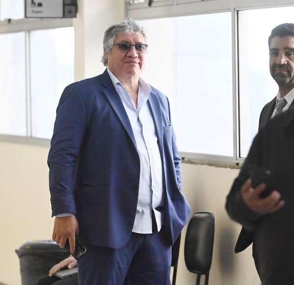 Preliminar de Roberto Garcete y su hijo se posterga a pedido de la defensa - Nacionales - ABC Color