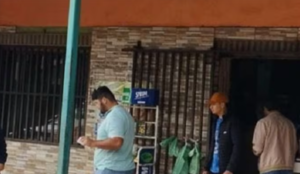 Asalto violento a local comercial: Motochorros se llevan G. 20 Millones
