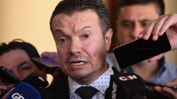 Arregui califica de “venal” a fiscal Aldo Cantero tras imputación en su contra