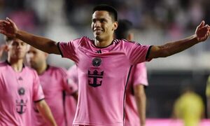 Se concretó ida de Diego Gómez al Brighton por 5 años