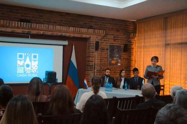 Lanzan Cicral, organización de jóvenes que busca fortalecer lazos entre Rusia y Paraguay - Economía - ABC Color