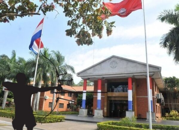 “CAZARÁN” A FUNCIONARIOS QUE DENUNCIARON IRREGULARIDADES