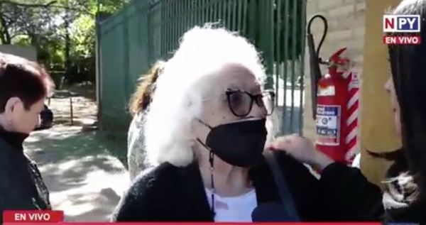 [VIDEO] “Quiero morirme”: Abuelita de 92 años debe ir cada 3 meses a IPS para papeleo