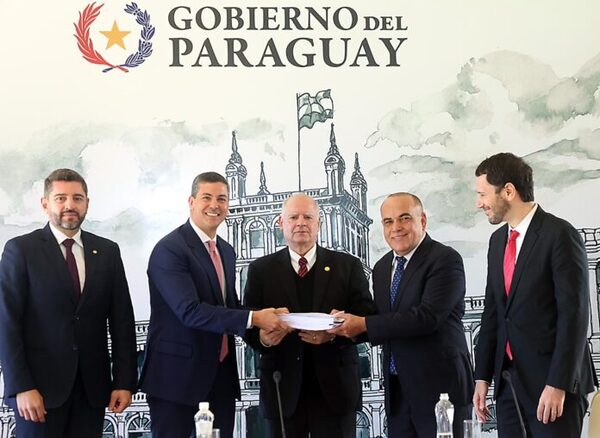Presentan proyecto de Ley del Registro Unificado Nacional para agilizar trámites de propiedad - El Trueno