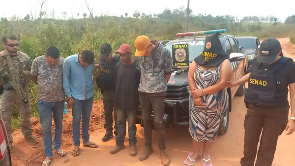 Fiscalía libera a dos supuestos pistoleros detenidos junto a Selva Hũ - Noticiero Paraguay