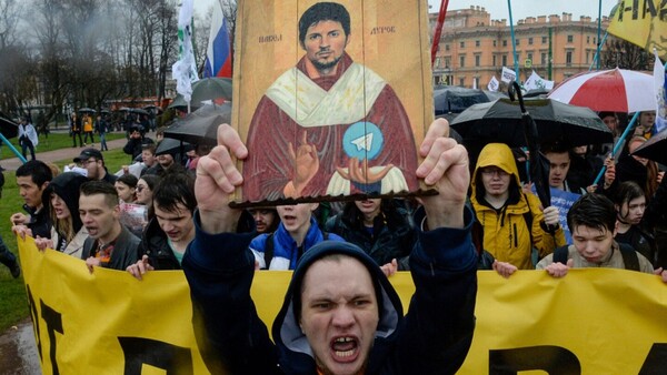 Francia detiene a creador de Telegram y Rusia protesta