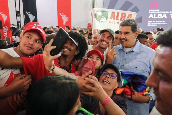 La ALBA pide a la comunidad internacional que respete la reelección de Nicolás Maduro - Mundo - ABC Color