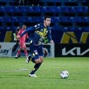 Trinidense: David Villalba establece “la ley del ex” - Fútbol - ABC Color