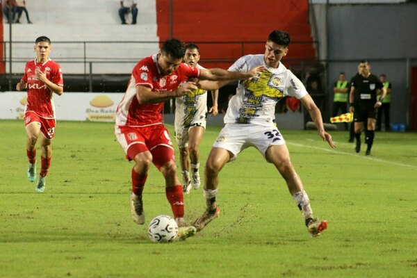 Versus / General Caballero y Trinidense abren la octava fecha en Mallorquín