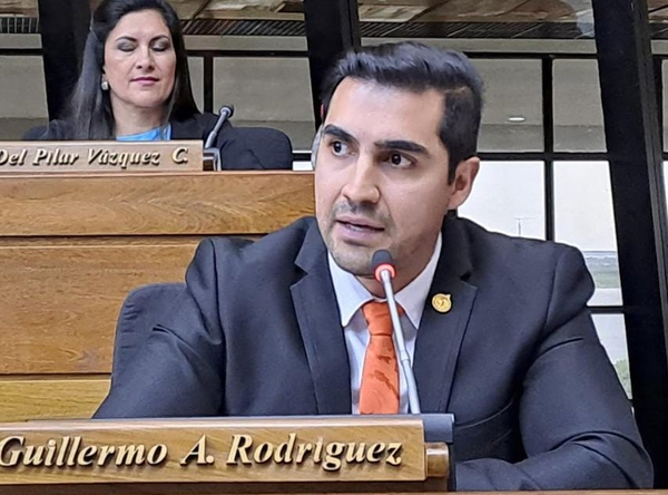 Sorprende “la indiferencia de Peña” con el Alto Paraná, asegura diputado - La Clave