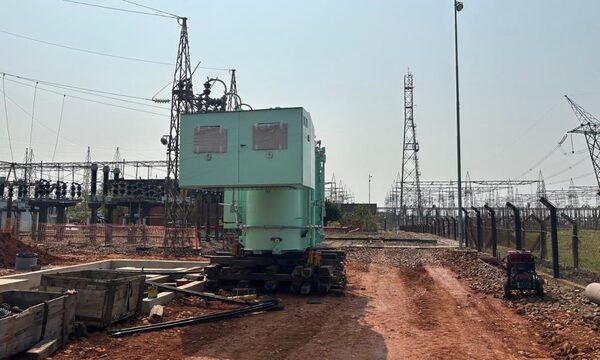 Subestación Margen Derecha de ITAIPU incorpora primer transformador de potencia aislado con aceite vegetal